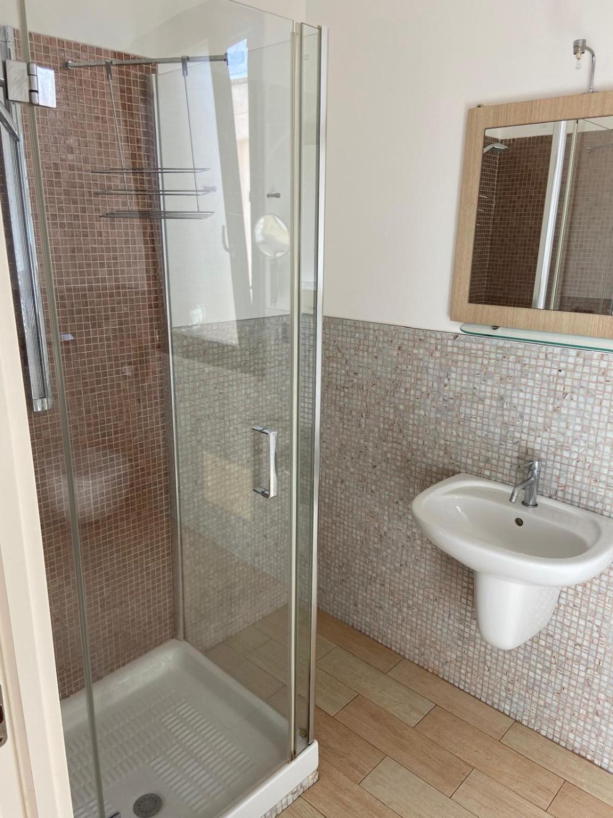 Attico Liberty Guest House Бриндизи Екстериор снимка